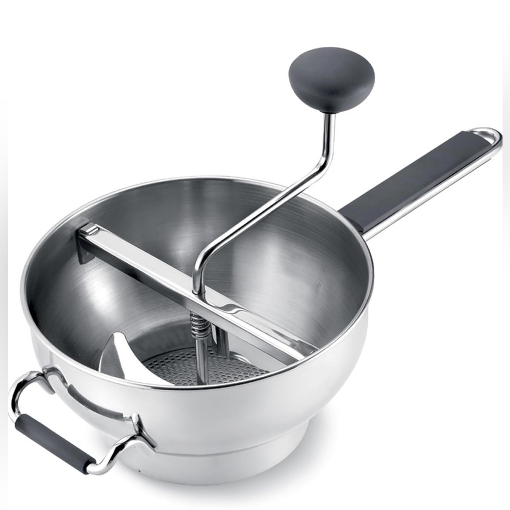 Cuisipro Deluxe Food Mill with 3 Interchangeable Disks New in box